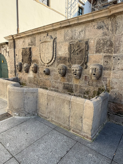 Fuente de los Caños de San Francisco (s. XVII).